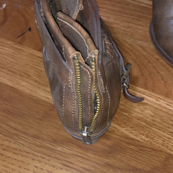 Booties - Picture 4 of 4